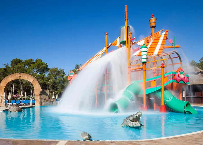 Invisa Hotel Club Cala Blanca